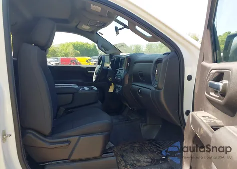 2020 Chevrolet Silverado 1500 4Wd Long Bed Wt z USA, uszkodzony, nr VIN 3GCNYAEFXLG154197